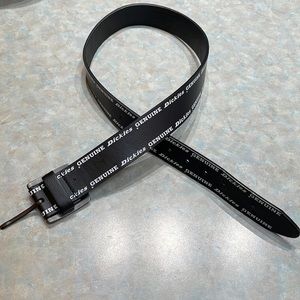 Dickies black belt (sz s 30-32”)
